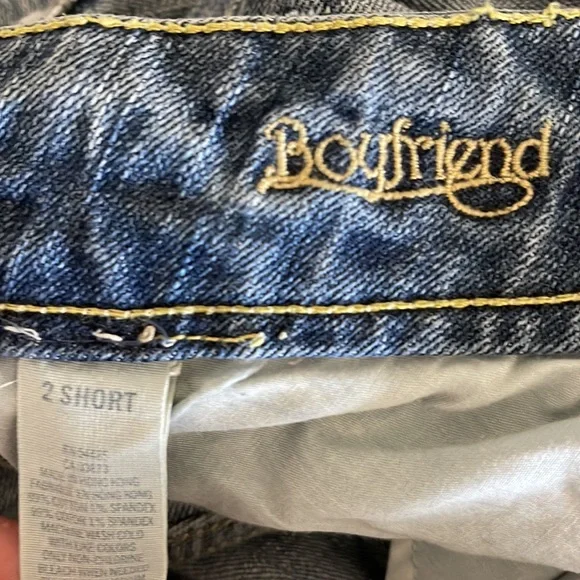 American Eagle Women’s Boyfriend Jeans - Picture 6 of 6